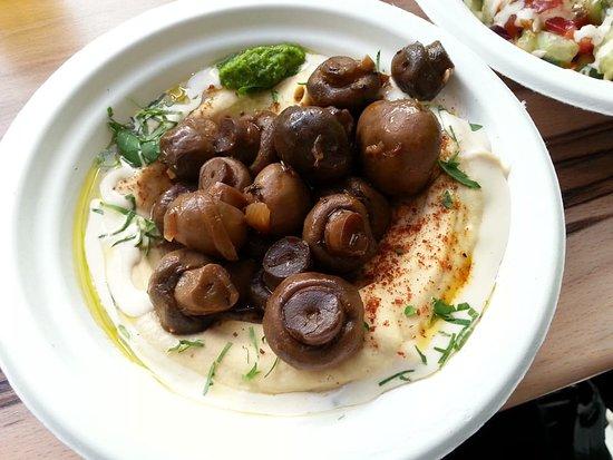 Edo's Hummus Kuche